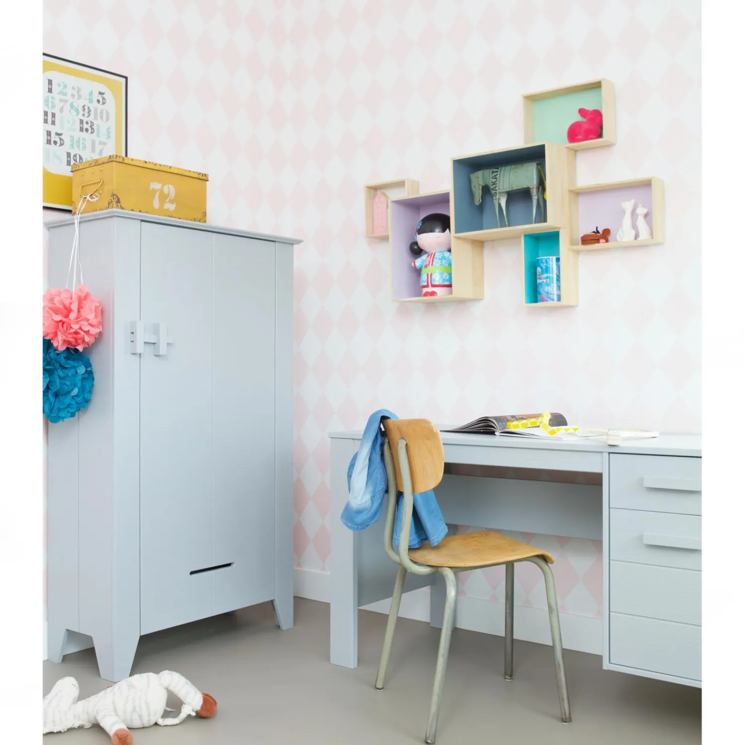 Sale WOOOD Dennis bureau grenen geborsteld Betongrijs