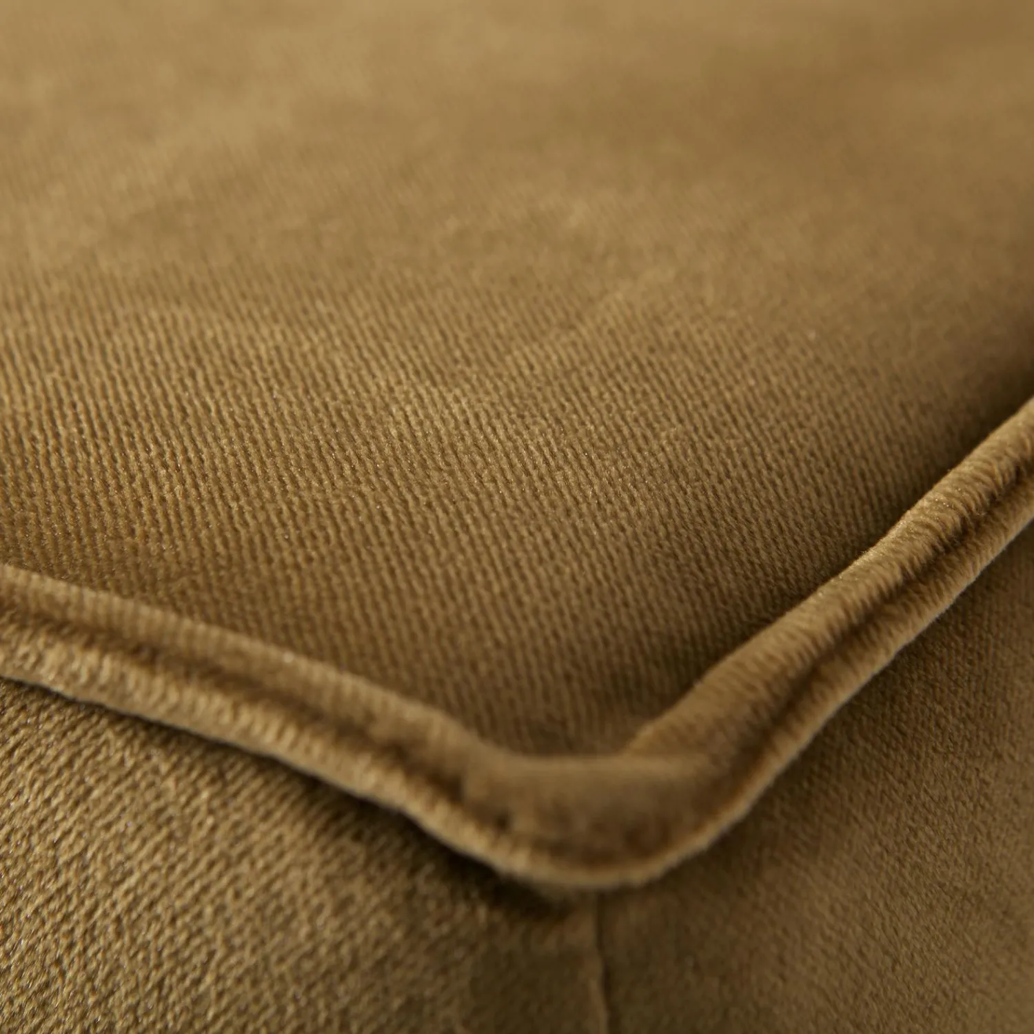 Hot WOOOD Rodeo hocker op poten velvet Honinggeel