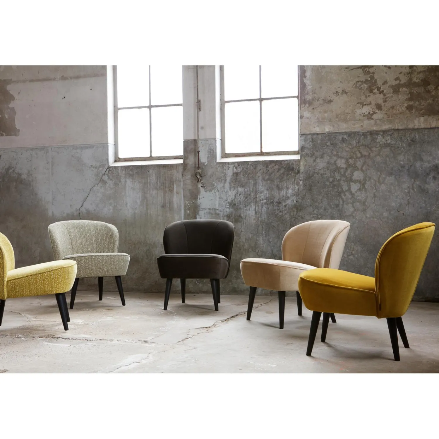 New WOOOD Sara fauteuil velvet Oker